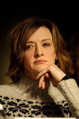 Joan Cusack photo