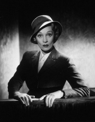 Marlene Dietrich photo