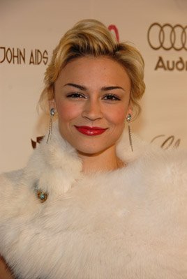 Samaire Armstrong photo