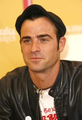 Justin Theroux photo