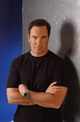 Patrick Warburton photo