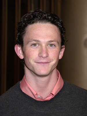 Jonathan Tucker photo