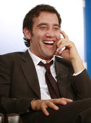 Clive Owen photo