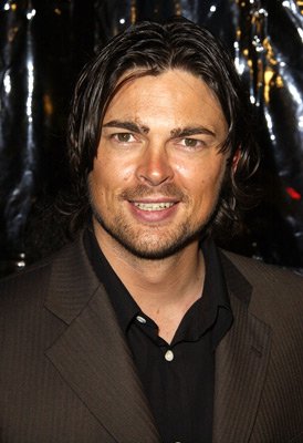 Karl Urban photo