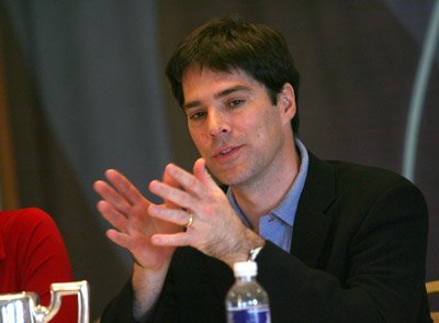 Thomas Gibson photo