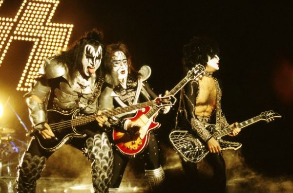 Gene Simmons photo
