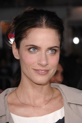 Amanda Peet photo