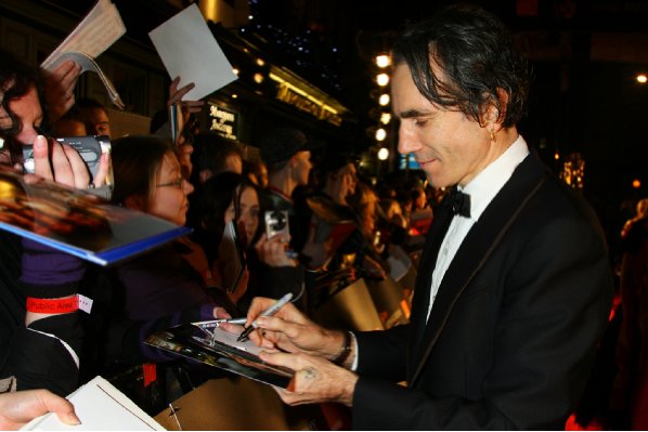 Daniel Day-Lewis photo