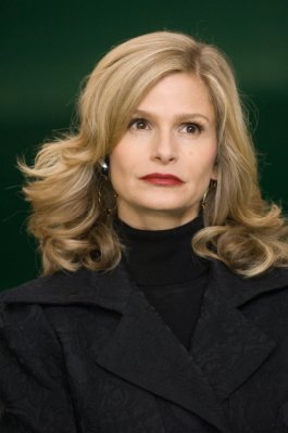 Kyra Sedgwick photo