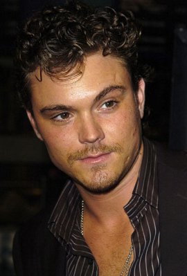 Clayne Crawford photo