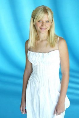 Carly Schroeder photo