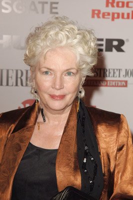 Fionnula Flanagan photo