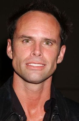 Walton Goggins photo