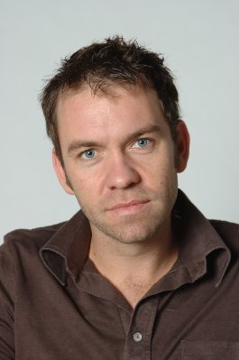 Brendan Cowell photo