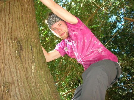 Brendan Fletcher photo