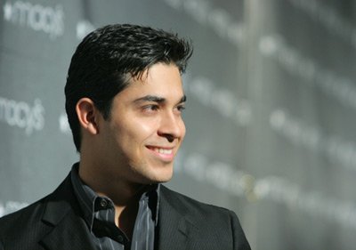 Wilmer Valderrama photo