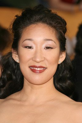 Sandra Oh photo