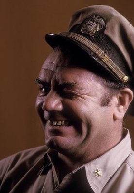 Ernest Borgnine photo