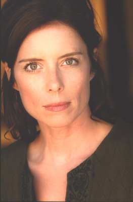 Torri Higginson photo