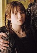 Emily Browning photo