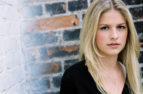 Jordan-Claire Green photo