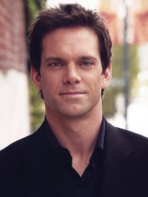 Adam Harrington photo