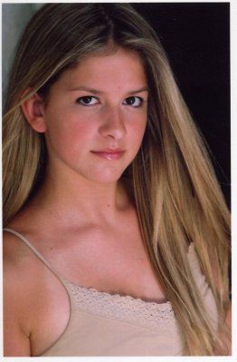 Jordan-Claire Green photo