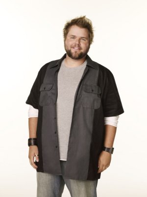 Tyler Labine photo
