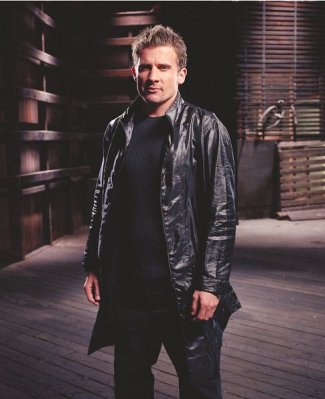 Dominic Purcell photo