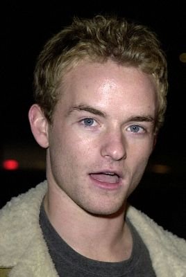 Christopher Masterson photo