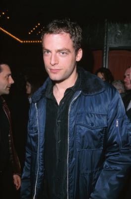 Justin Kirk photo