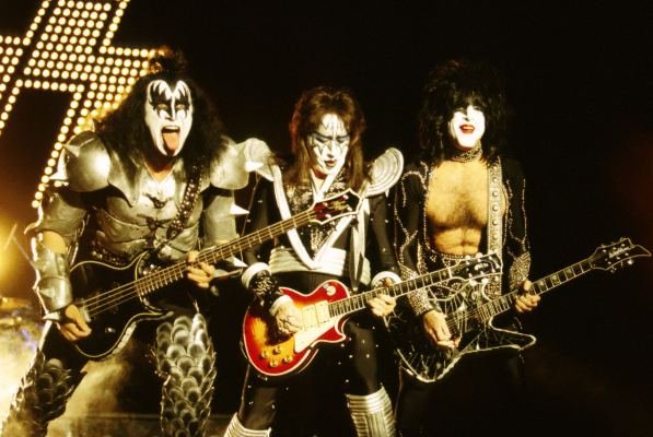 Gene Simmons photo