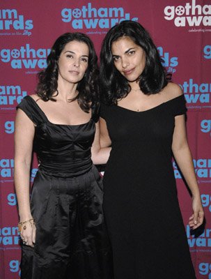 Annabella Sciorra photo