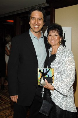 Ray Romano photo