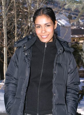 Daniella Alonso photo