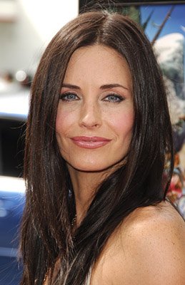 Courteney Cox photo