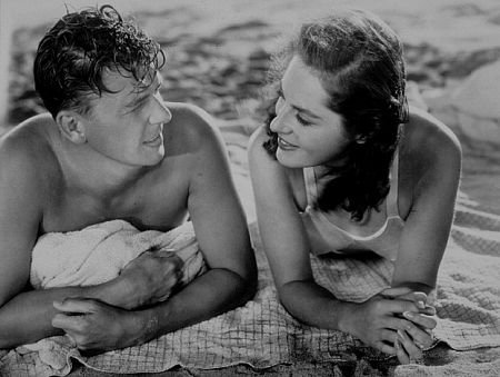 Viveca Lindfors photo