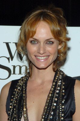 Amber Valletta photo