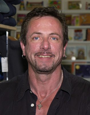 Clive Barker photo