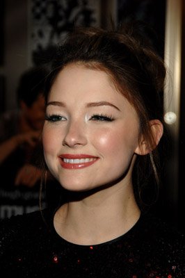 Haley Bennett photo