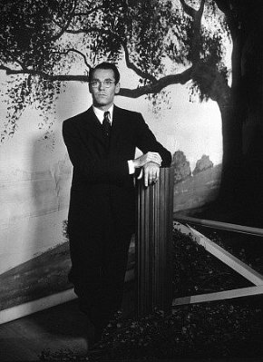 Henry Fonda photo