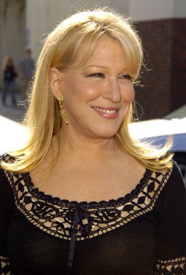 Bette Midler photo