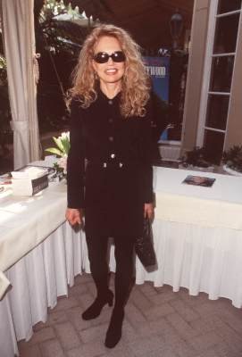Dyan Cannon photo