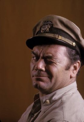 Ernest Borgnine photo