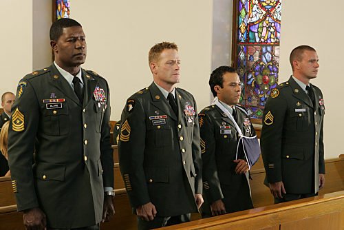 Dennis Haysbert photo