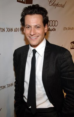 Ioan Gruffudd photo
