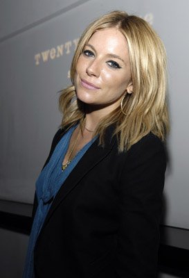 Sienna Miller photo