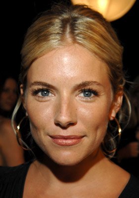 Sienna Miller photo