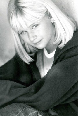 Carly Schroeder photo