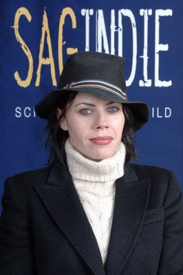 Fairuza Balk photo
